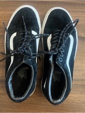Black Suede Skate Sneakers with White Stripe - women's
